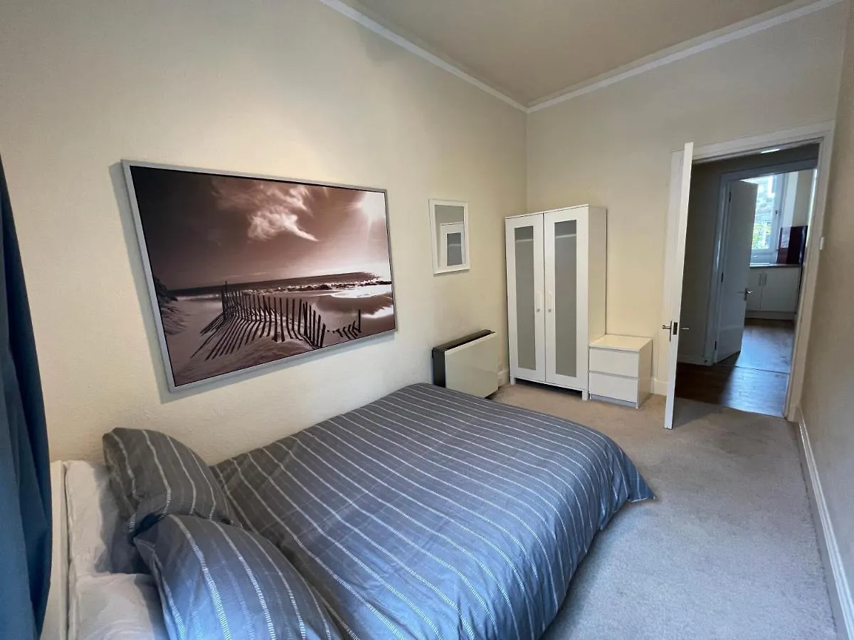 Apartment Beautiful 2 Bedroom Apartment- Prime Location, Aberdeen Centre United Kingdom
